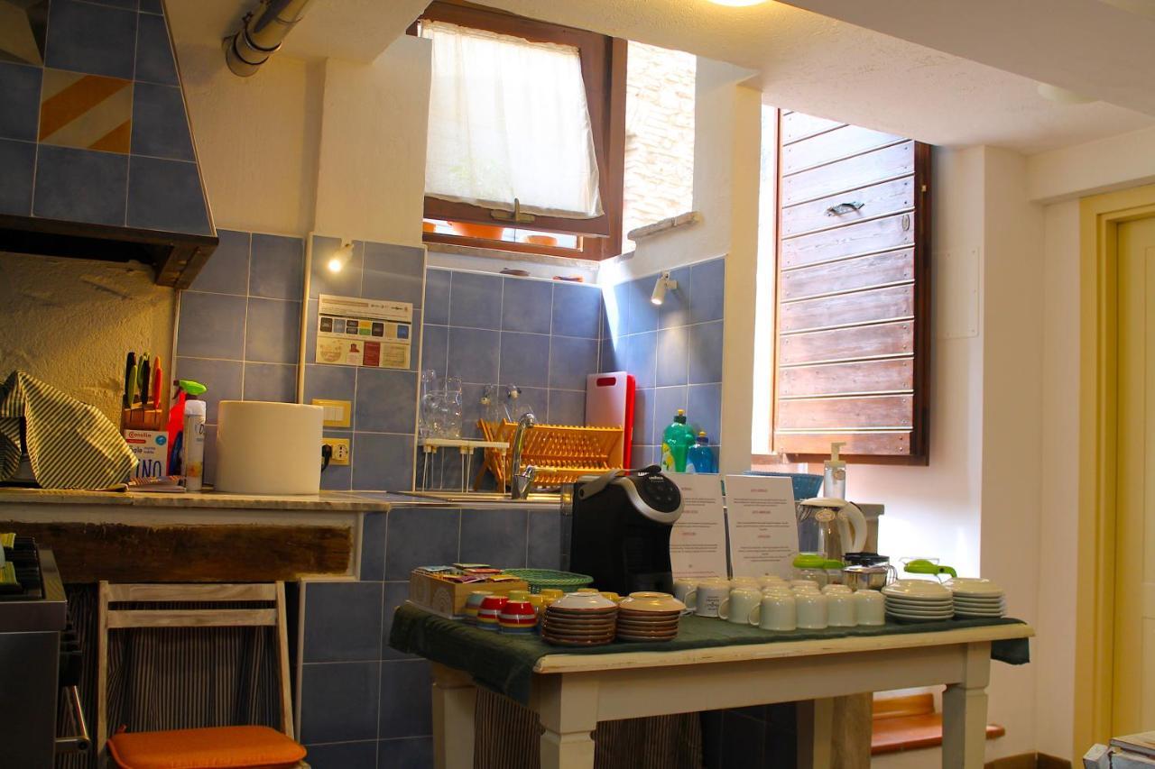 Alter Ego B&B Assisi Bagian luar foto